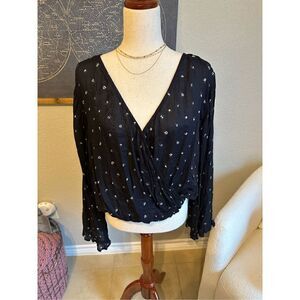 NWT Arizona Jean Co Floral Smocked V Neck Long Sleeve Women’s Top Size XXL